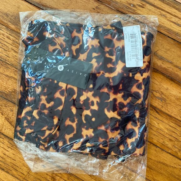 Daisy Street x Urban Outfitters Cropped Mock Neck Long Sleeve Top - Picture 2 of 4
